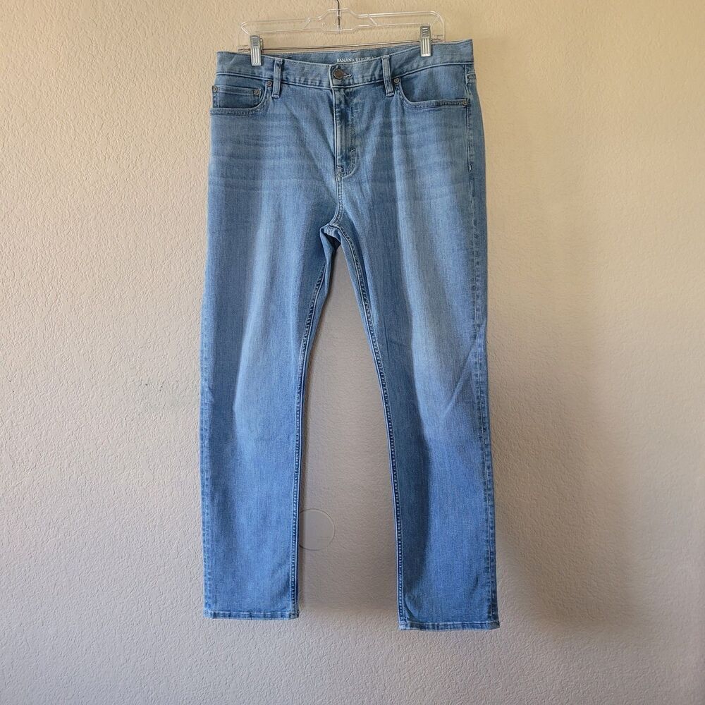 Banana Republic Traveler Jeans Mens 34x30 Blue Straight Slim Medium Wash Denim